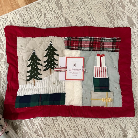 Pottery Barn Kids Christmas Pillow Case Shams Standard - Picture 2 of 3